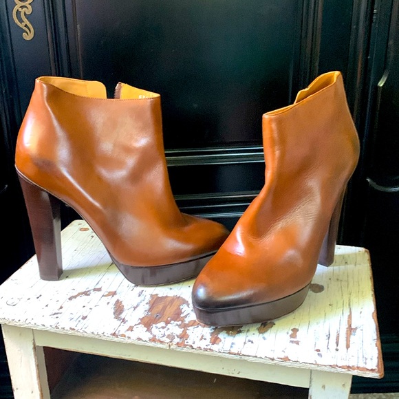 Ralph Lauren calfskin ankle booties - Picture 1 of 4